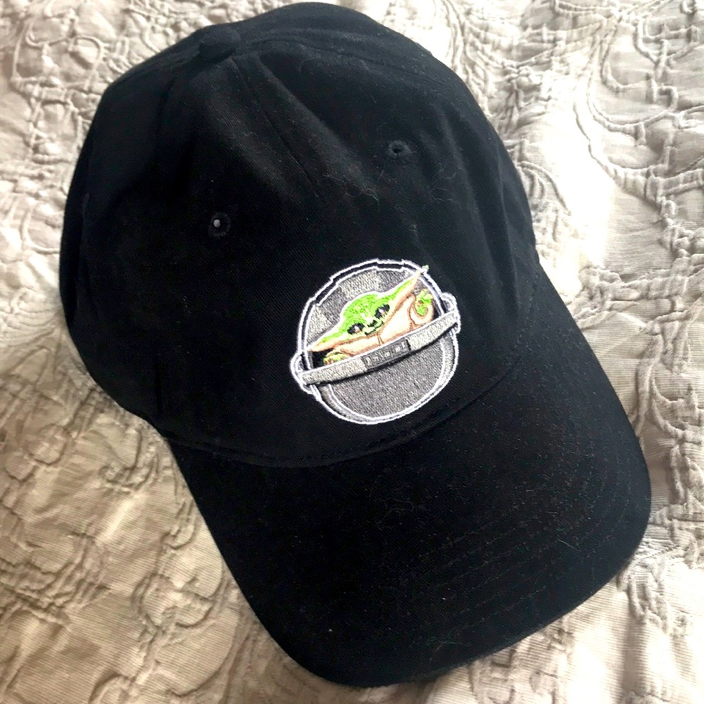 NWOT STAR WARS Baby Yoda baseball cap
